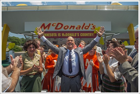 映画ファウンダー ハンバーガー帝国のヒミツで描くマクドナルドの始まり